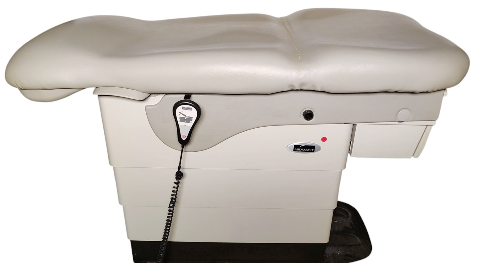 Midmark 623-008 Barrier Free Power Exam Table with Hand Controller