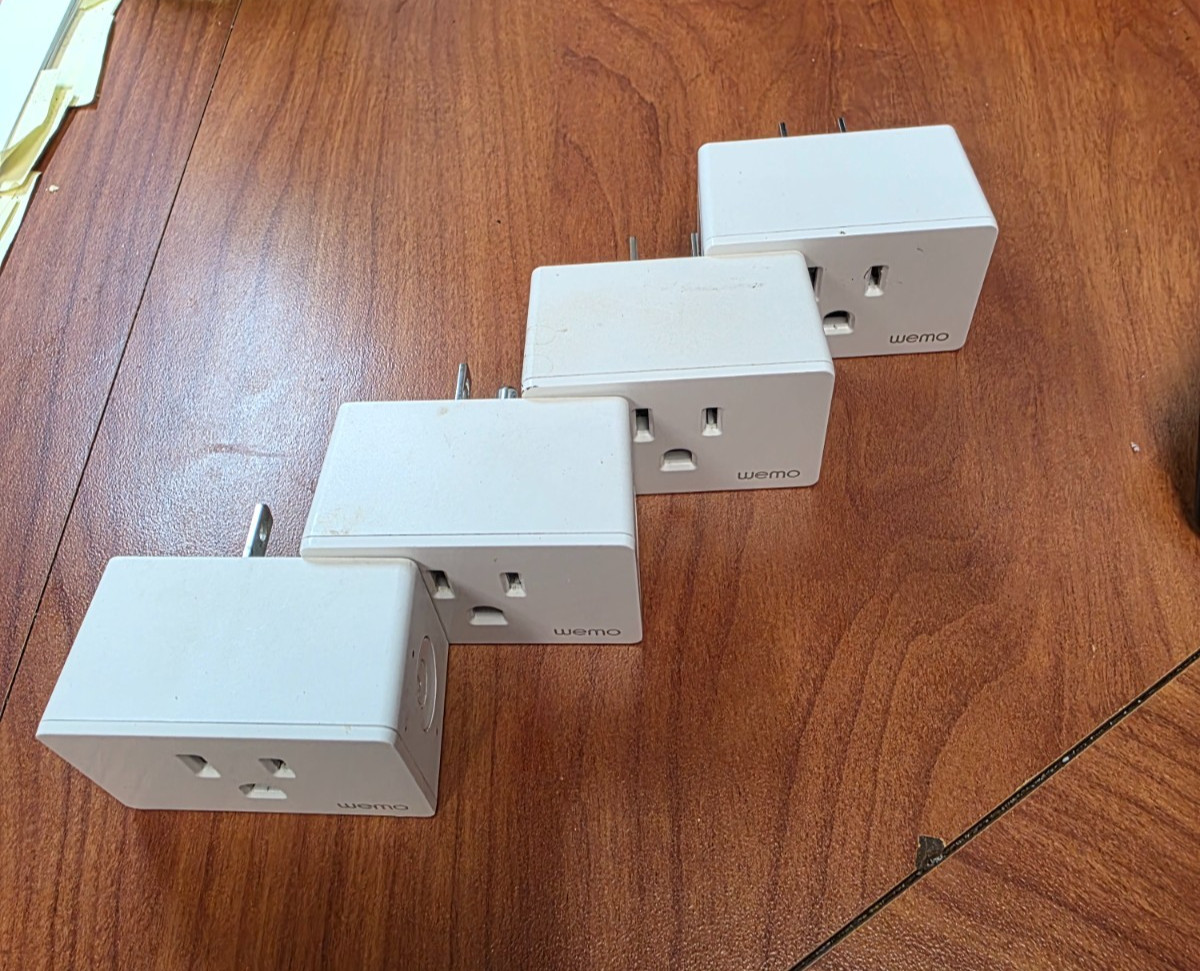 Lot of 4 Wemo WSP080 Wi-Fi Smart Plug Outlet Apple Home Alexa Google