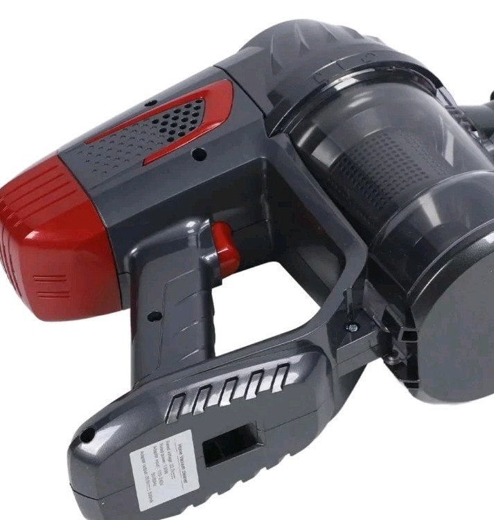 Rechargeable vacuum cleaner Wireless vacuum cleaner with little noise