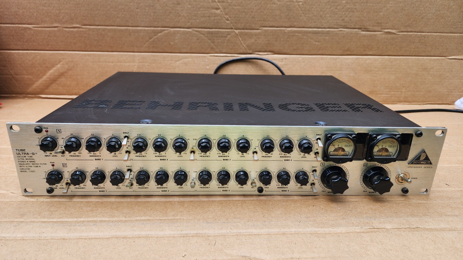 Behringer T1951 Tube Ultra-Q T-1951 Rack Equalizer Wq Vintage Series