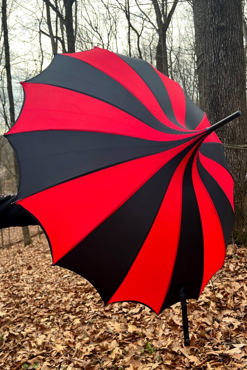 Batwing Pagoda Umbrella [BLACK/RED STRIPED] Goth Emo Fancy