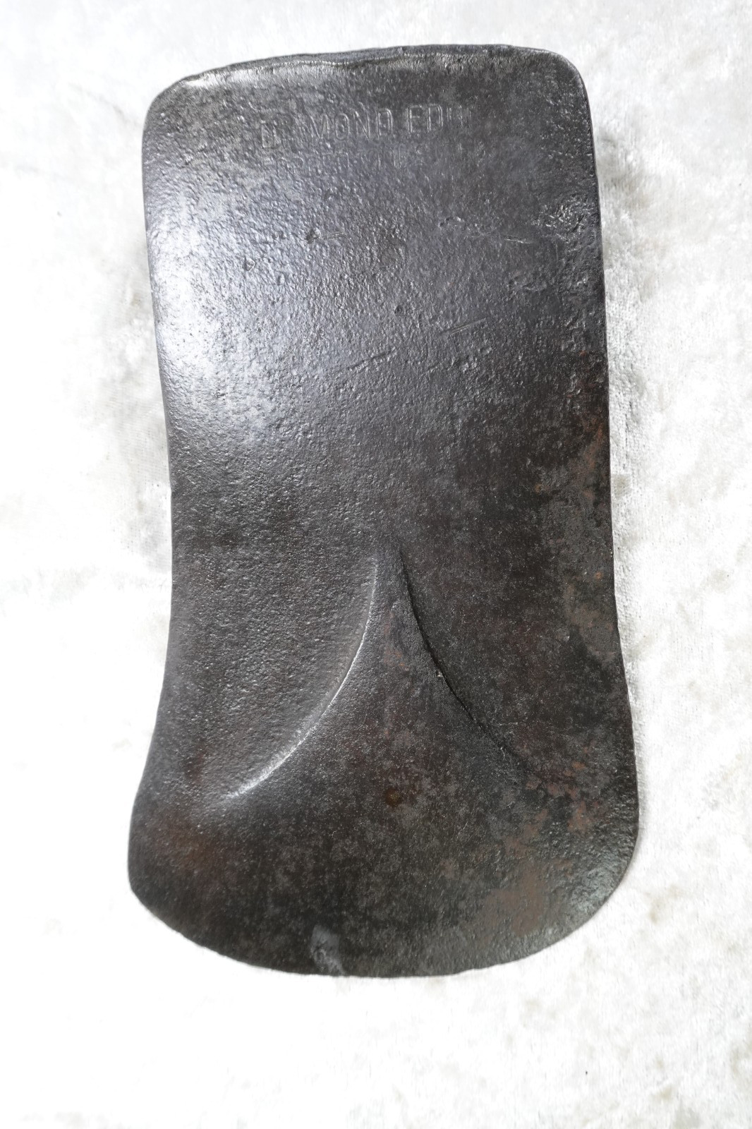 Vintage Diamond Edge Forged Tool Steel Single Bit Axe 3.5Lb Shapleigh Hdwr