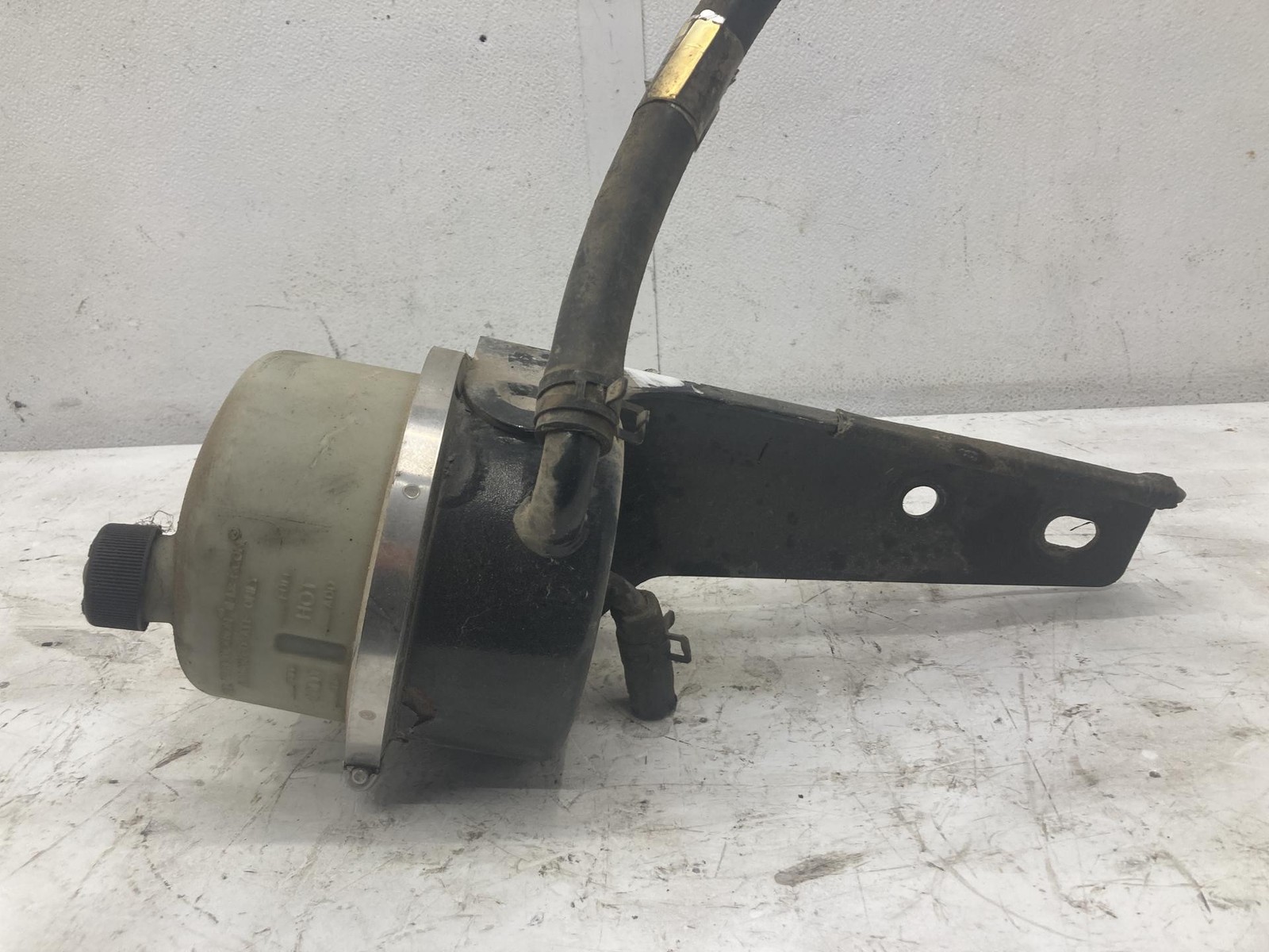 Peterbilt 389 Brackets, Misc