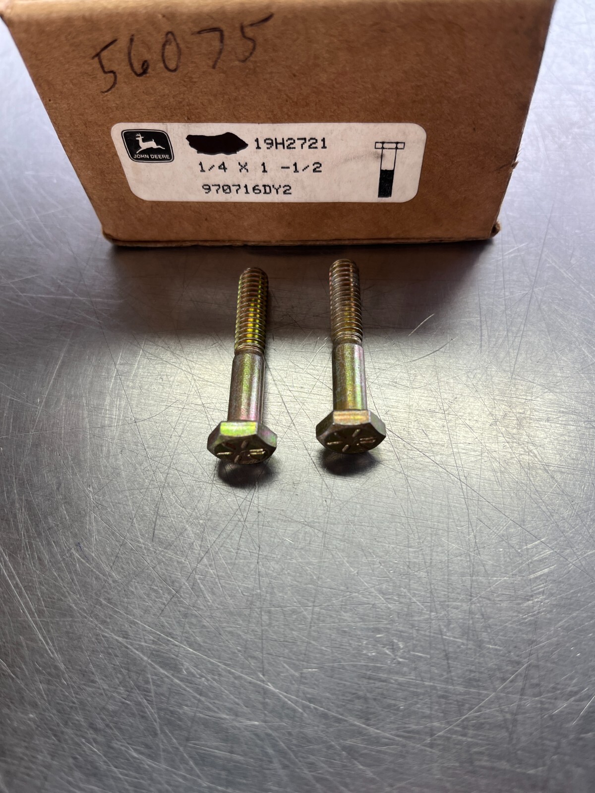 19H2721  GENUINE  OEM  John Deere  CAP SCREW BOLT   QTY of 2 Bolts