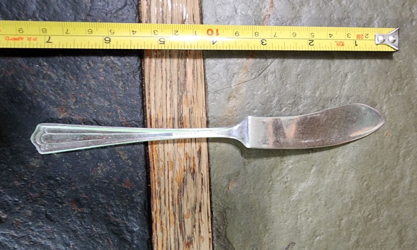 😘 ART DECO c1933 LENOX SILVERPLATED MASTER BUTTER KNIFE 🧈