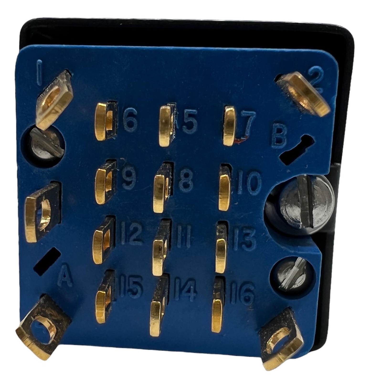 M22885/56-004 721806-103 STACO PUSH BUTTON SWITCH AVIONICS 45S08B