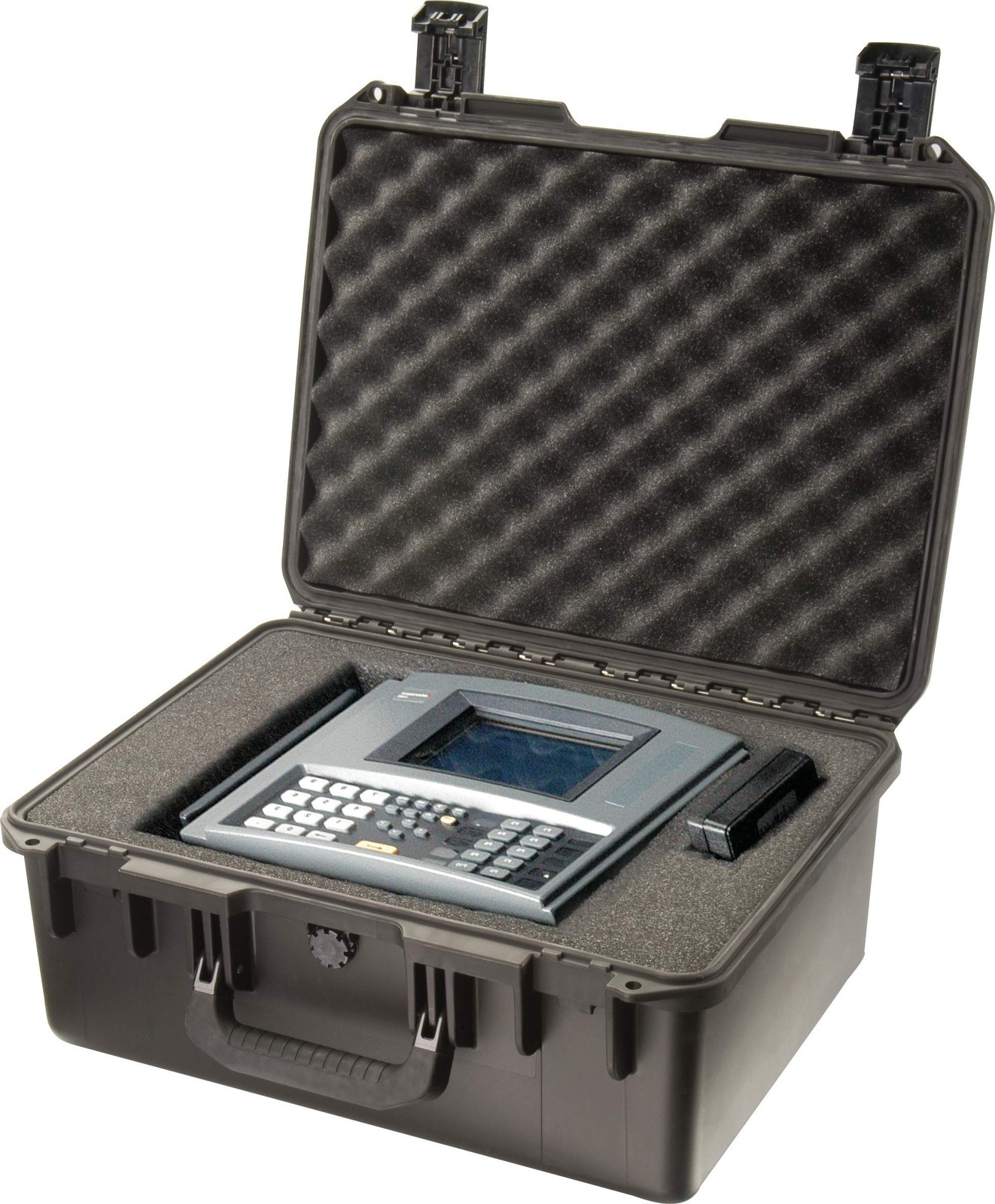 Pelican Storm iM2450 Case With Foam (Black)