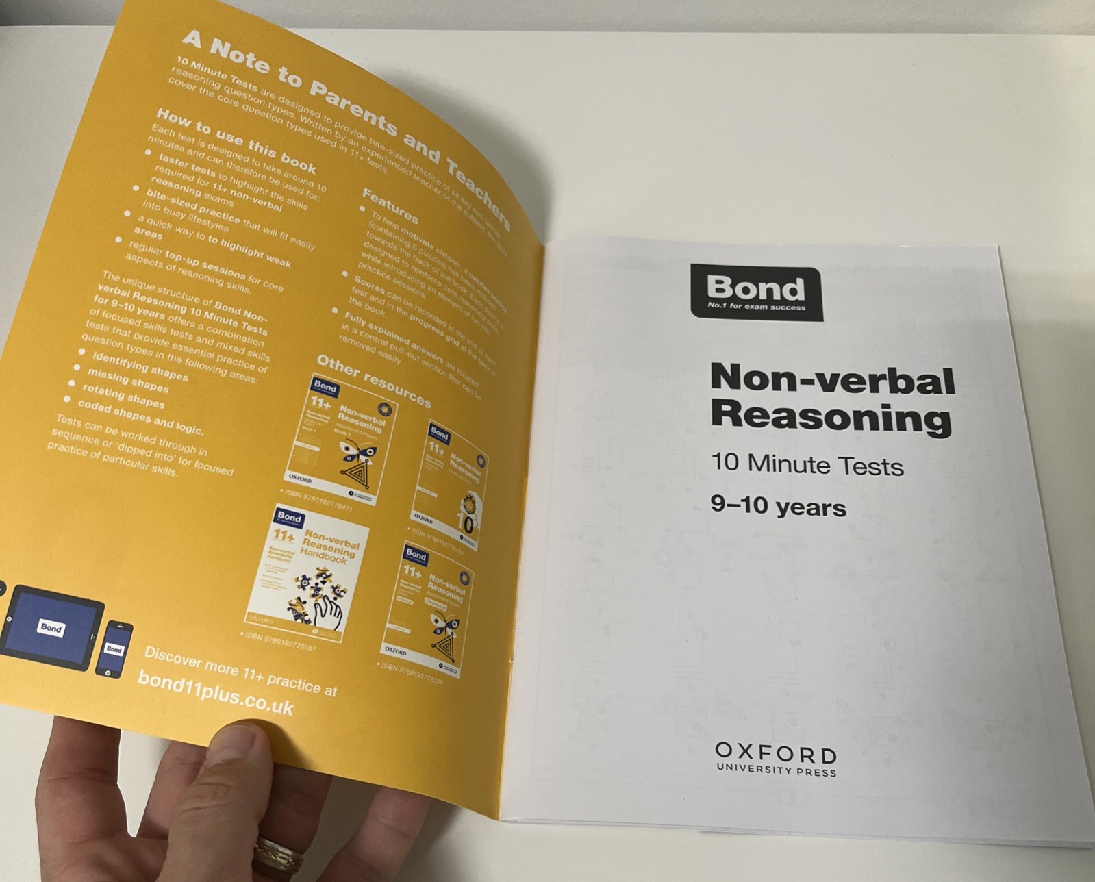 Bond 11+ Non Verbal Reasoning, 10 Minutes Tests, Age 9-10