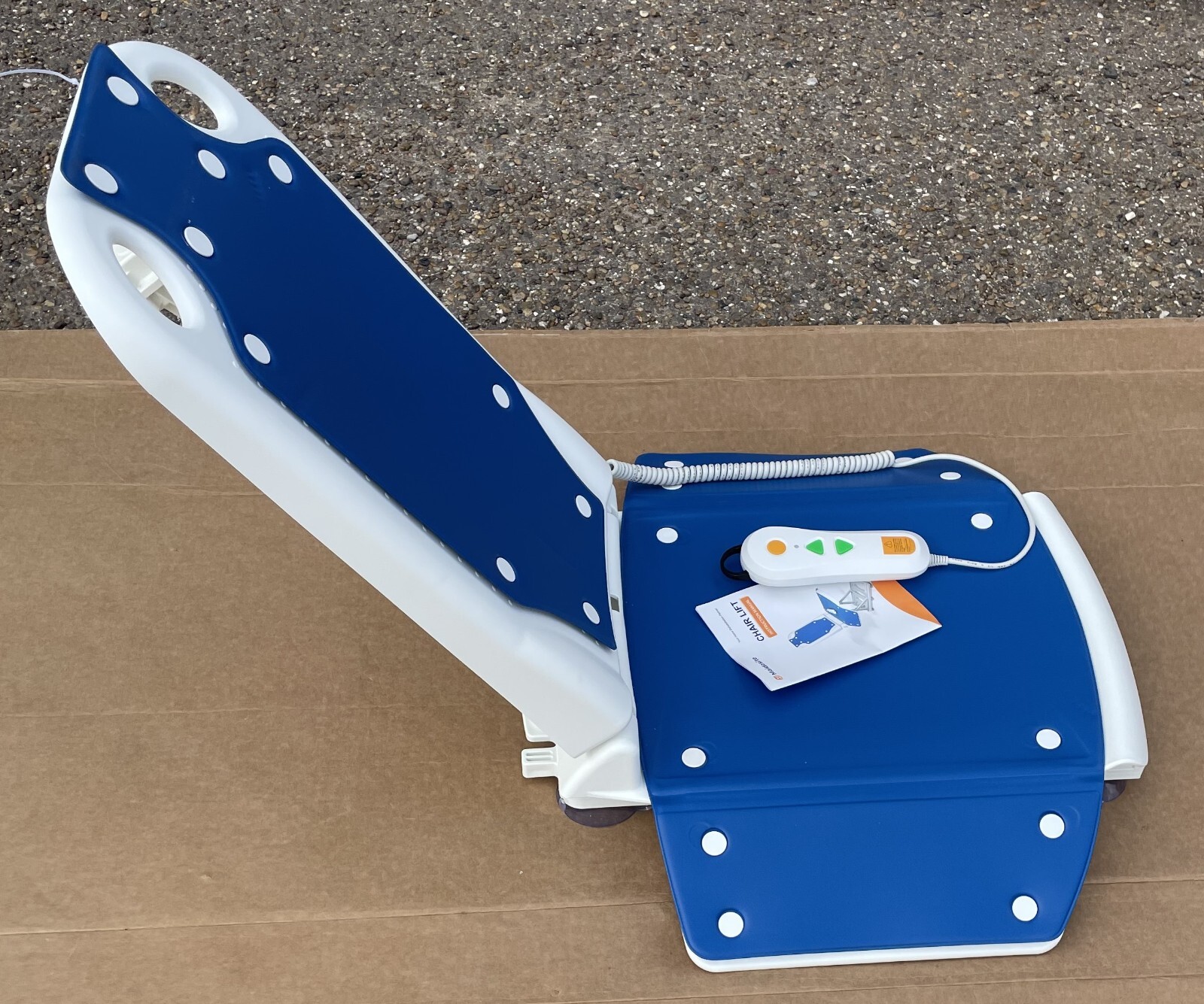 MAIDeSITe Electric Chair Lift White