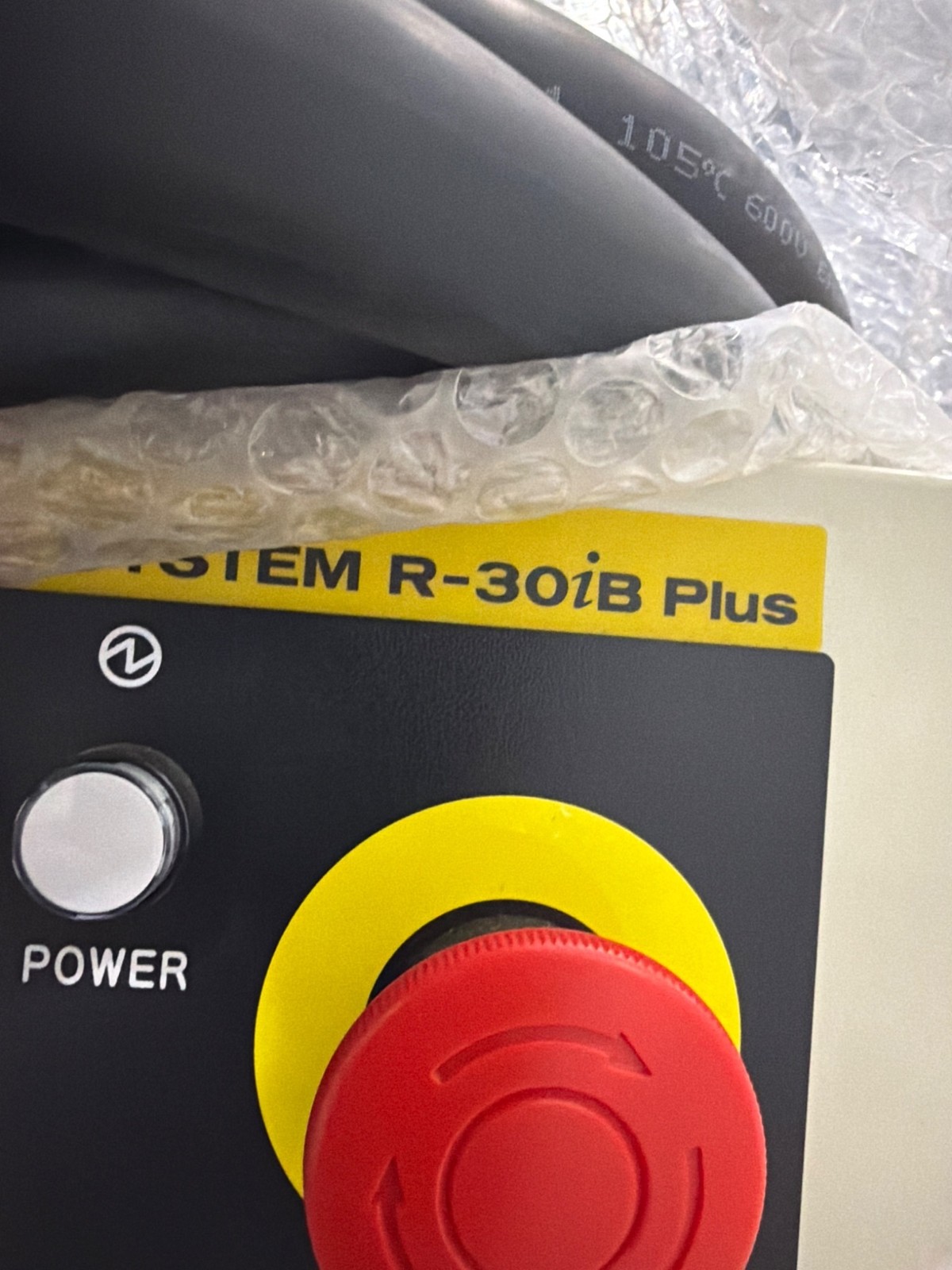 FANUC M‑410iC/500 Complete with R‑30iB Plus Controller USED