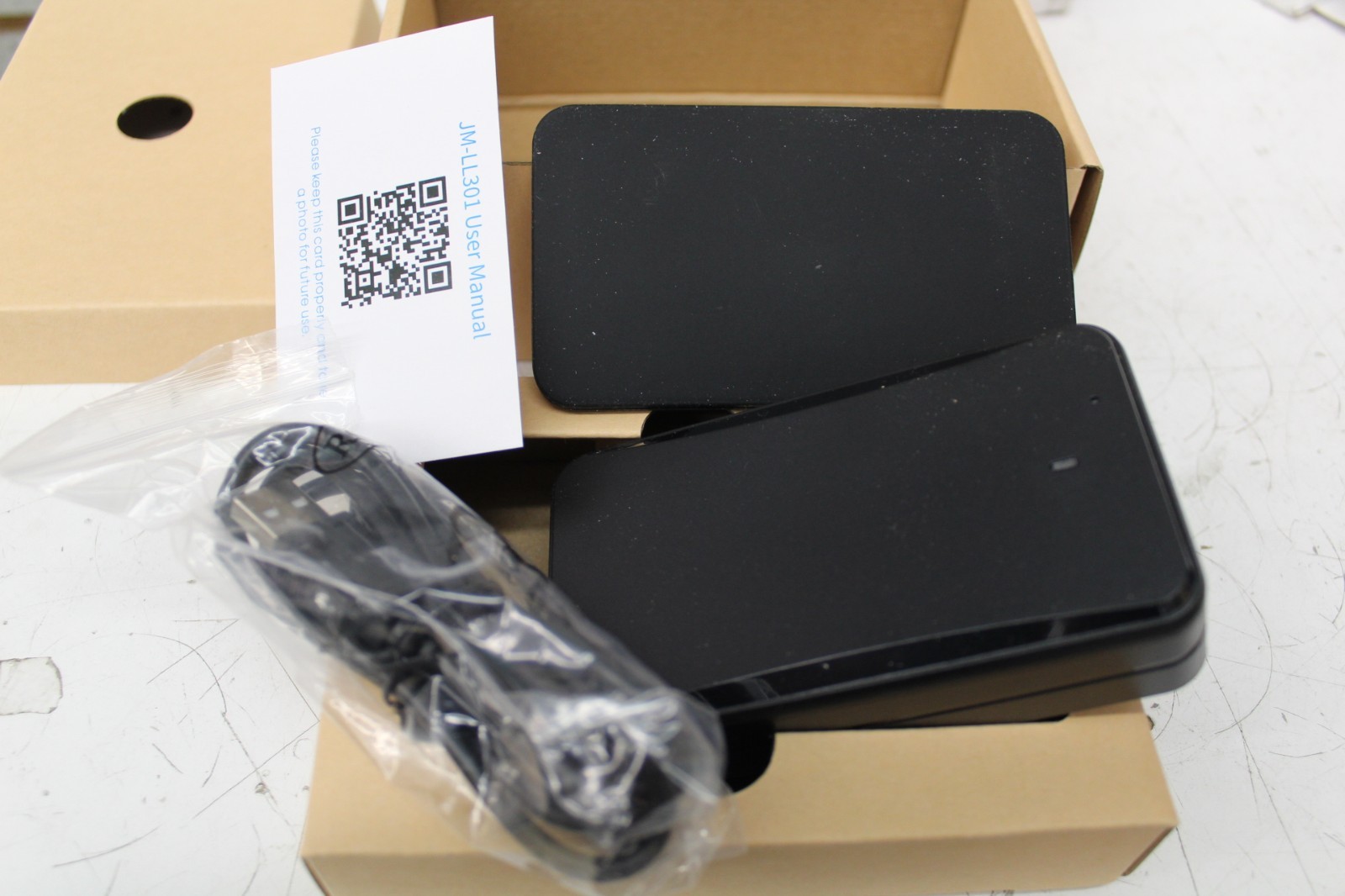Jimi LL301 4G Magnetic GPS Tracker With Temperature Sensor Battery  For Cars
