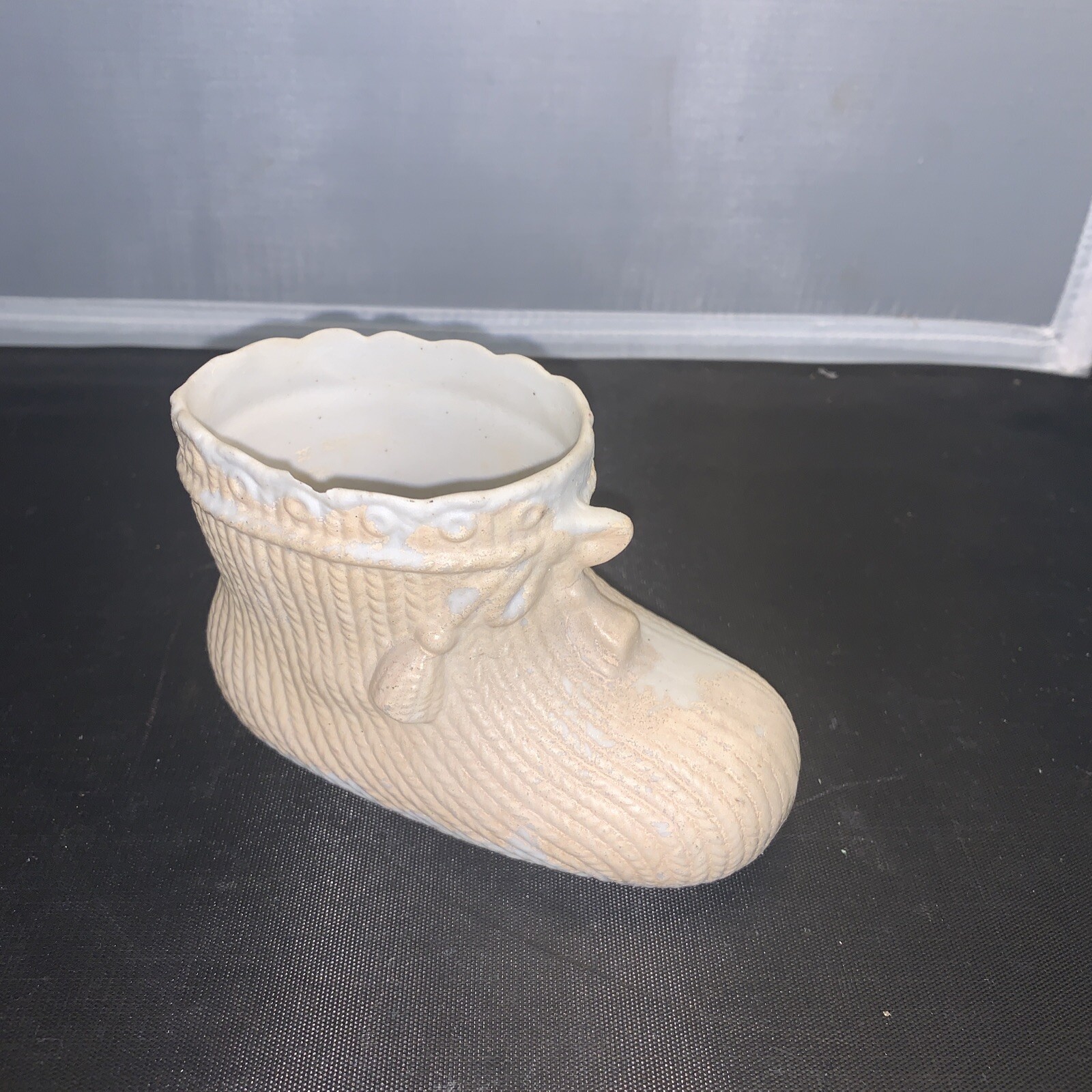 vintage booty planter 4 inches Porcelain