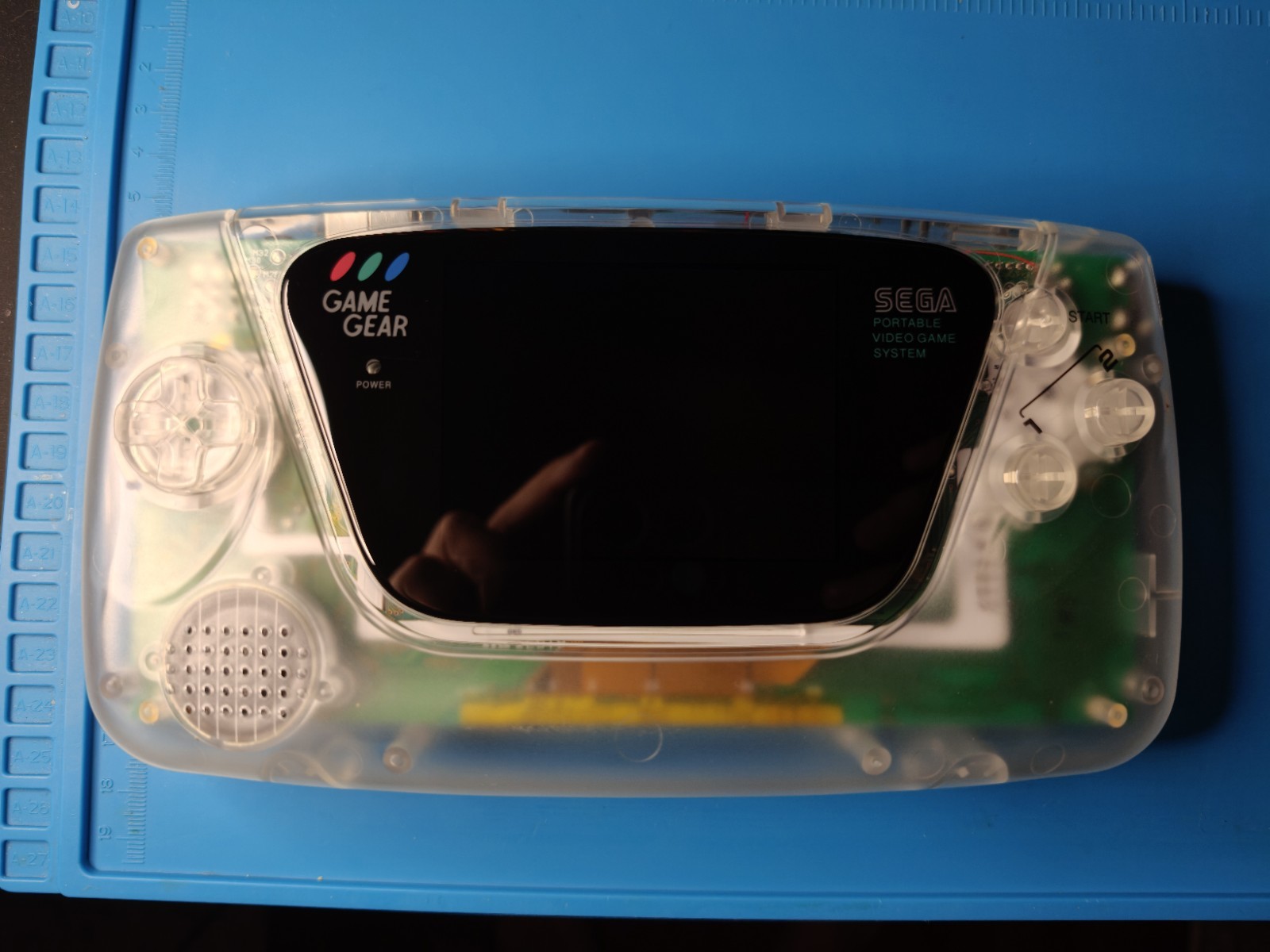 Sega Game Gear IPS LCD USB-C Rechargeable Clear Shell LED Mod Modded