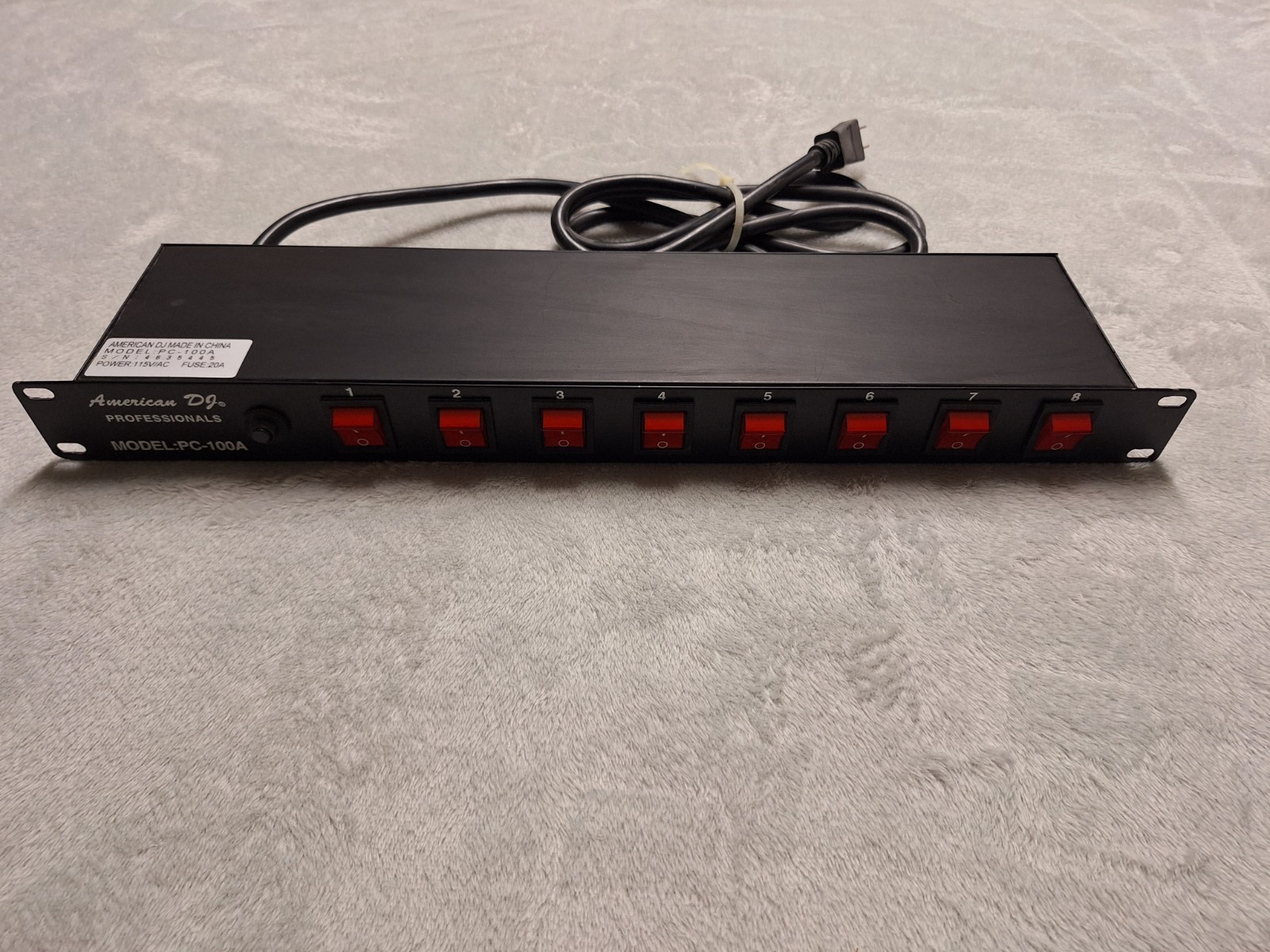 ADJ PC-100A 8-Switch ON/OFF Power Center