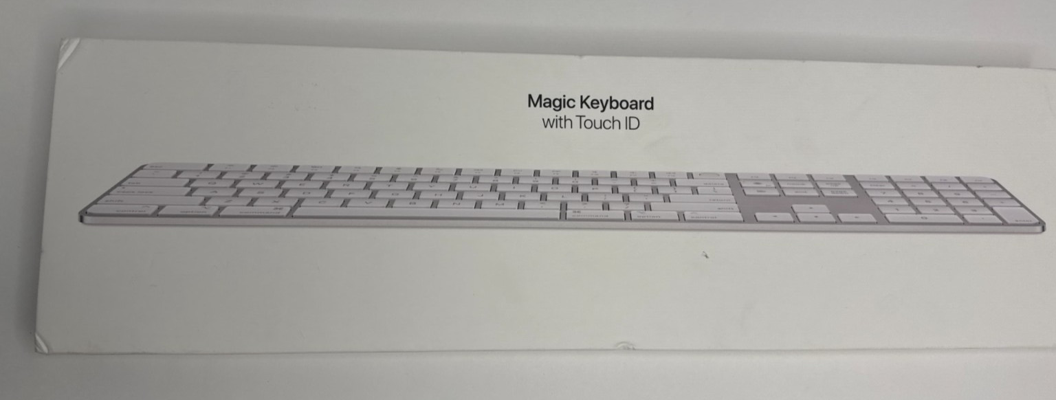 Apple Magic Keyboard 2 with Touch ID and Numeric Keypad for Mac with usb c port