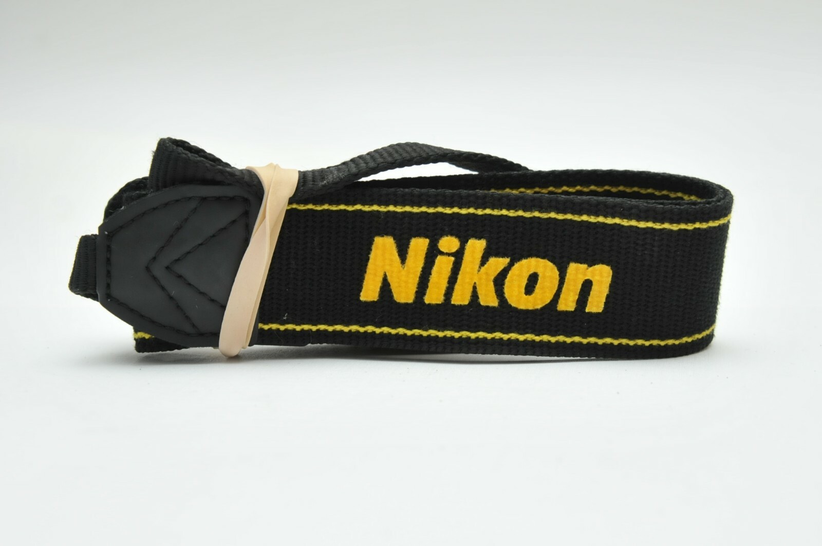 Nikon Wide Shoulder & Neck Strap for D200 300 500 700 5500 3400 100