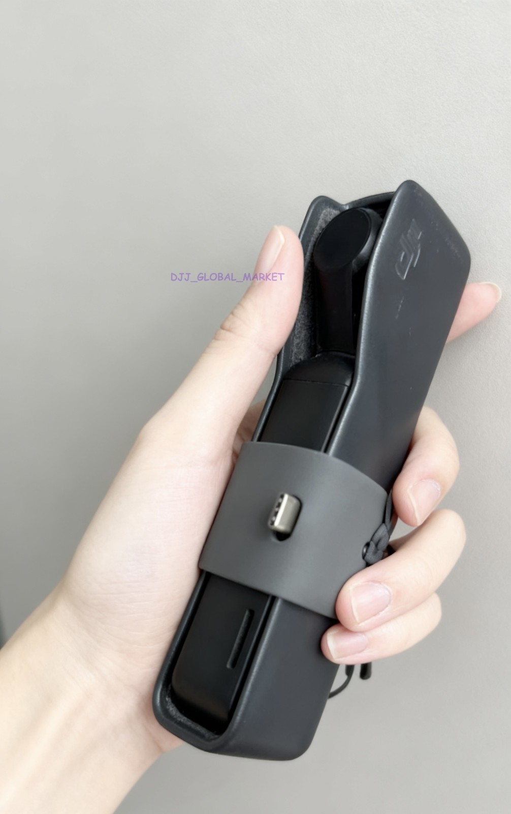 DJI Osmo Pocket-Handheld 3-Axis Gimbal Stabilizer with integrated Camera 96%NEW