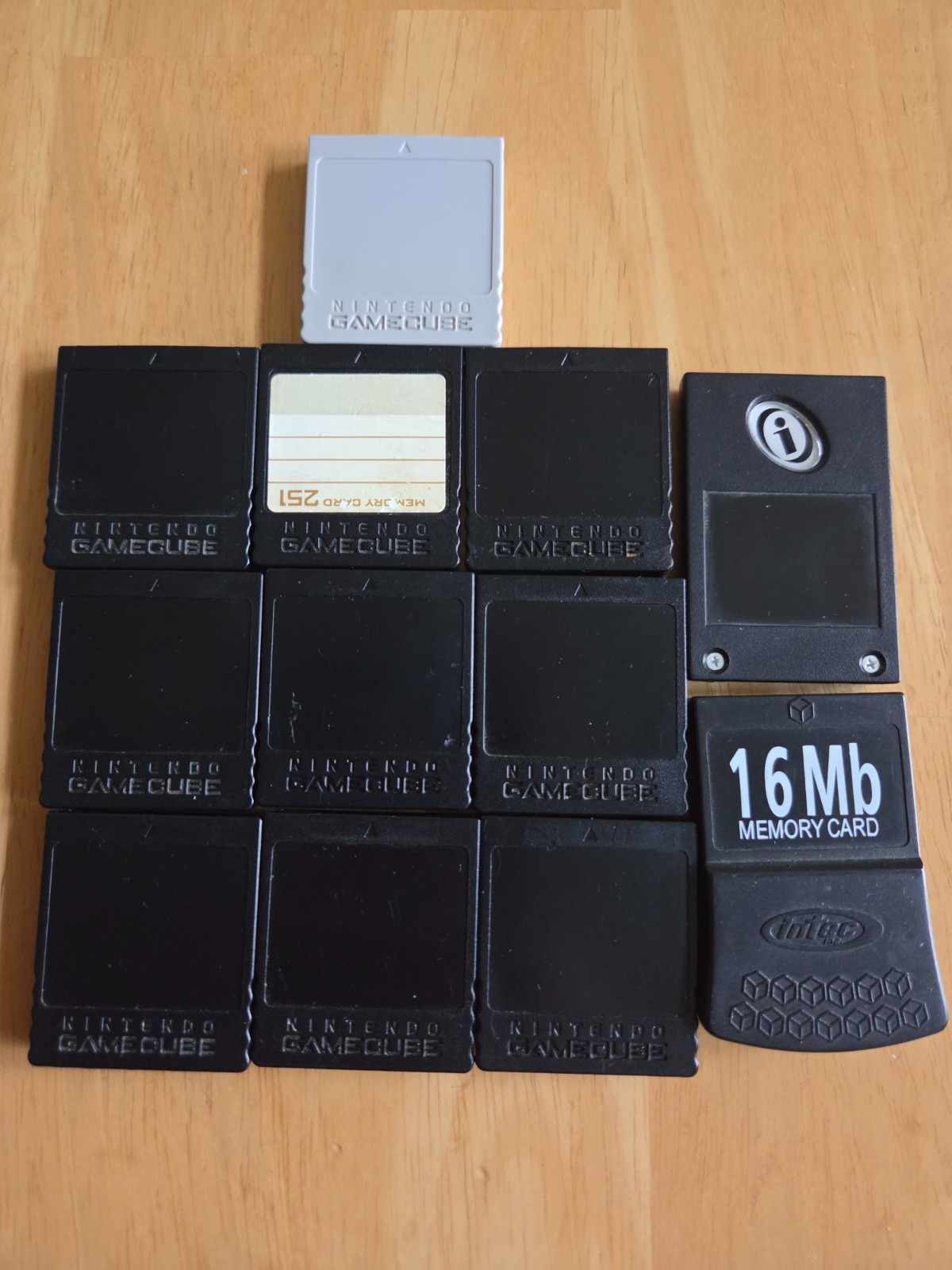 Lot of 10 OEM Nintendo GameCube memory cards