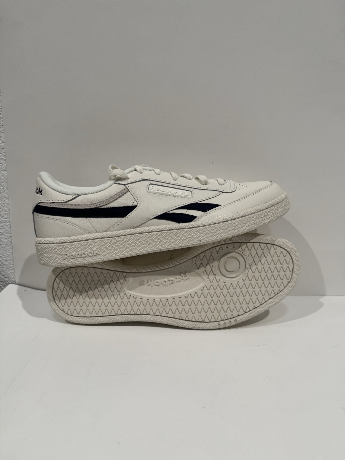 REEBOK CLUB C REVENGE 100210380 CHALK NAVY RED MEN SHOES