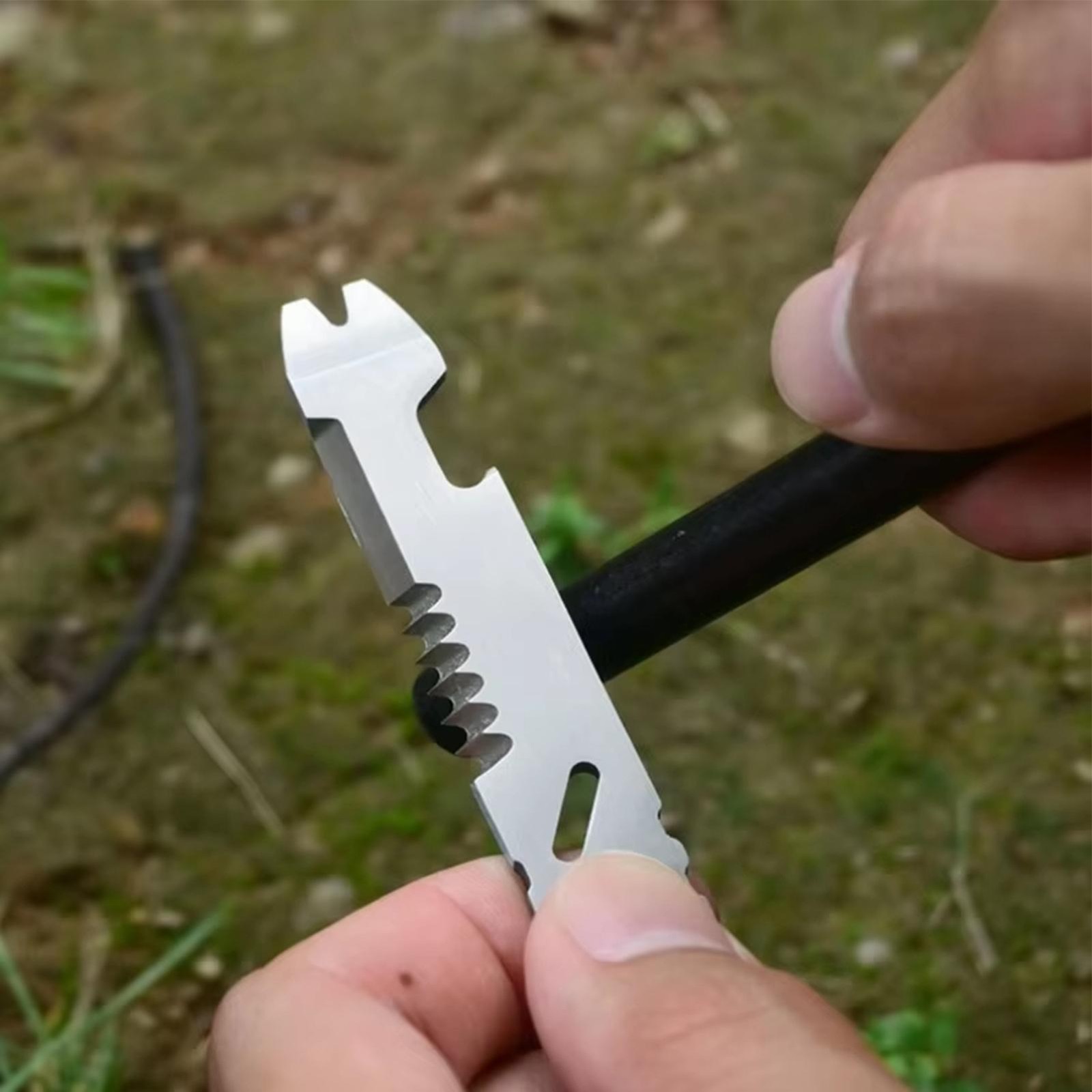 Mini Stainless Steel EDC Crowbar Multi-Function Hex Allen Key Bottle Opener
