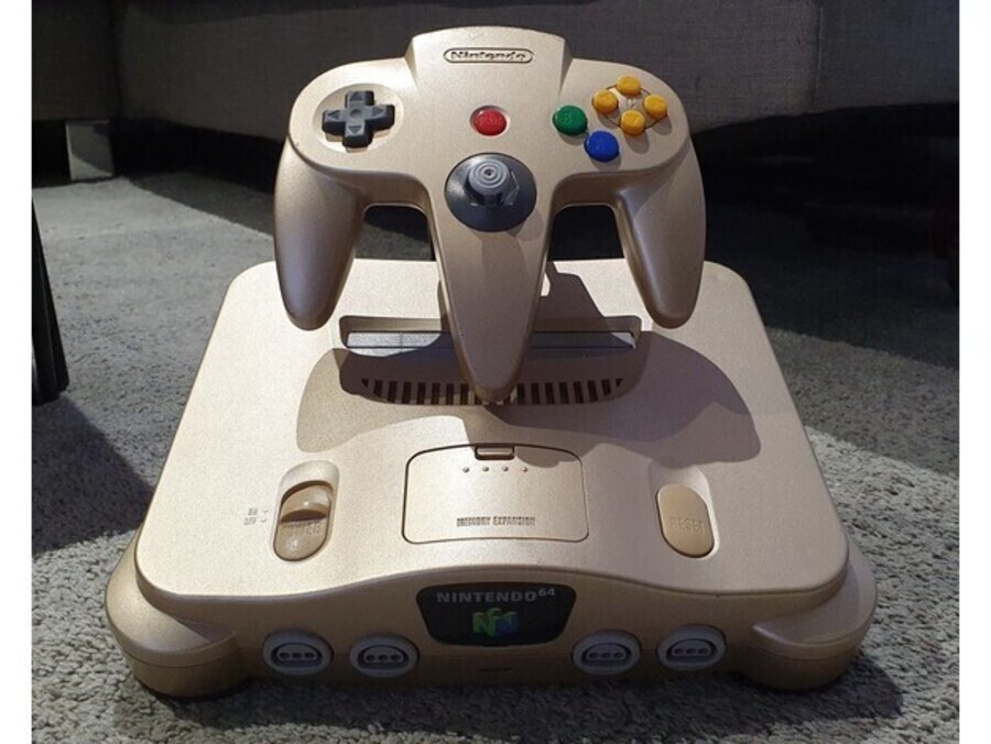 Nintendo 64 N64 Console Display Stand w/ Floating Controller Mount