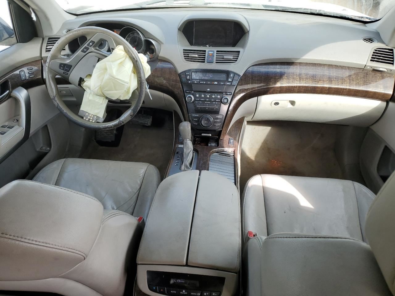 MDX 2011 Glove Box 4658115