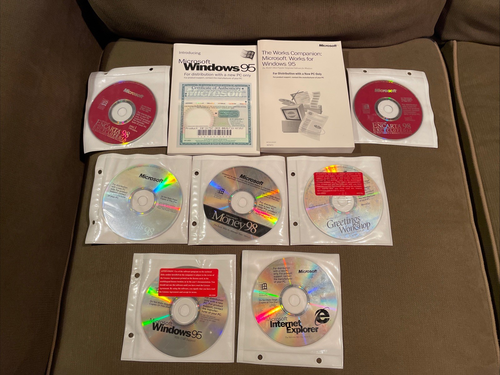Vintage Microsoft Lot, Windows 95, Manuals, Other Microsoft Discs