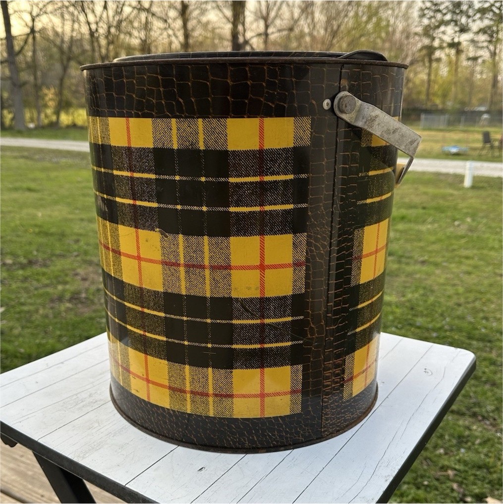 Poloron Products Tartan Toter Fiberglass Insulated Plaid Yellow Vintage Cooler