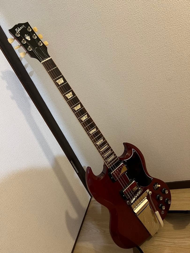 Gibson SG Standard Maestro Vibrola USA Near Mint Excellent Used