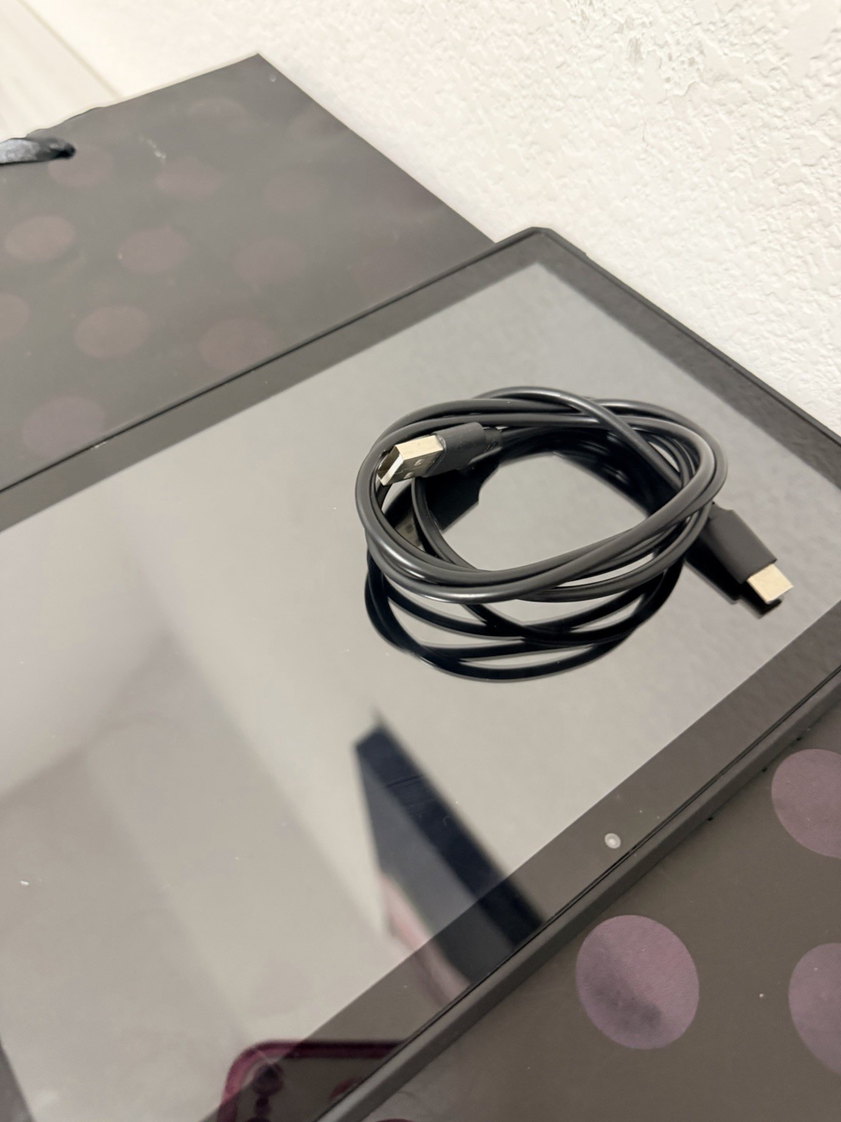 Vortex CMG 101 4G Android Smart Tablet 10.1 With Protective Case & Charger Black