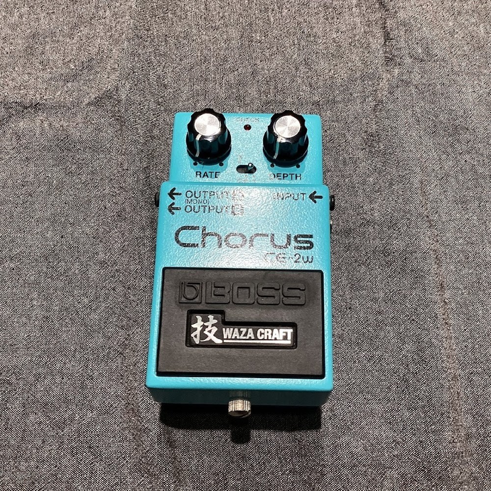 CE-2W 0256-33-7812 BOSS CHORUS USED 28858132