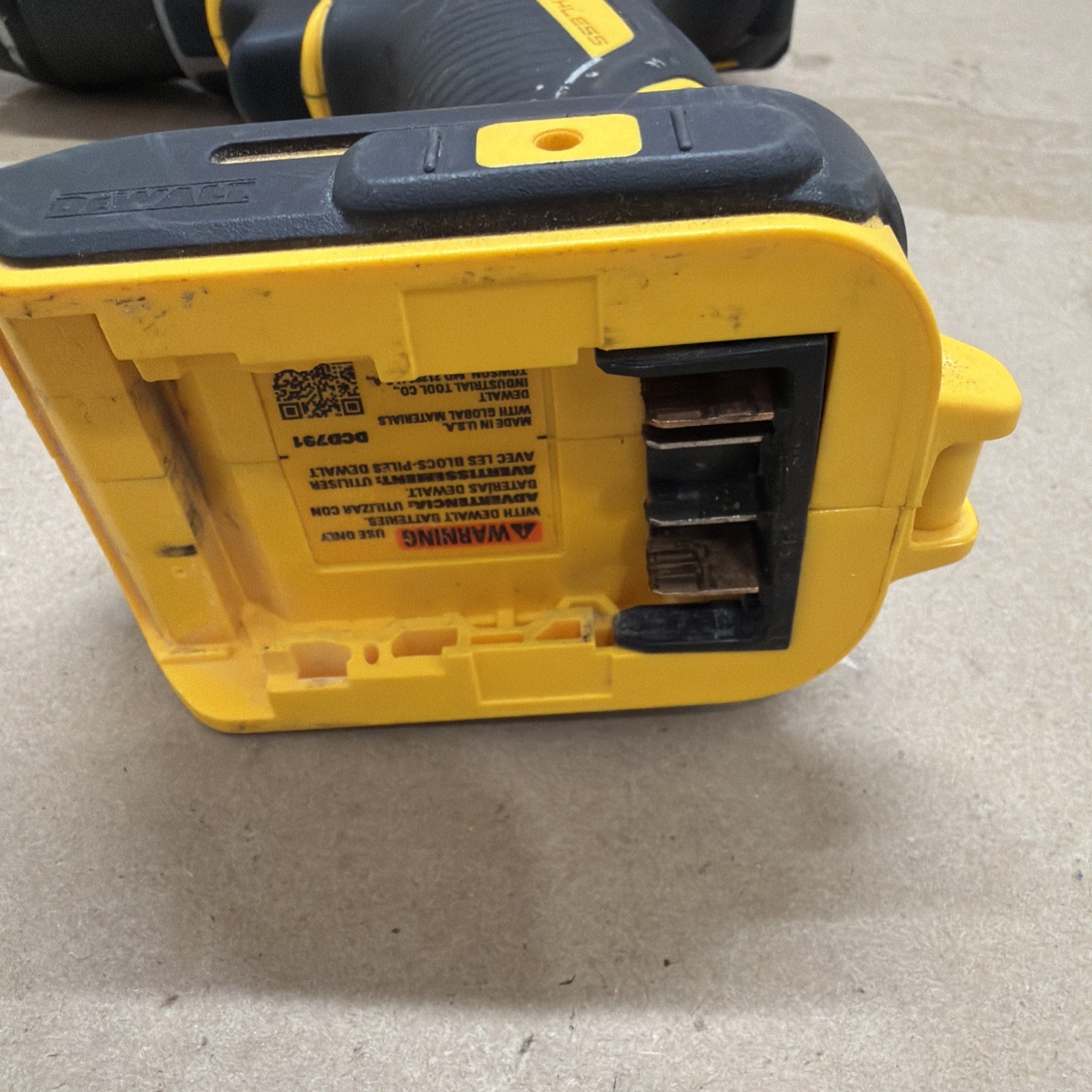 DEWALT DCD791 Driver drill