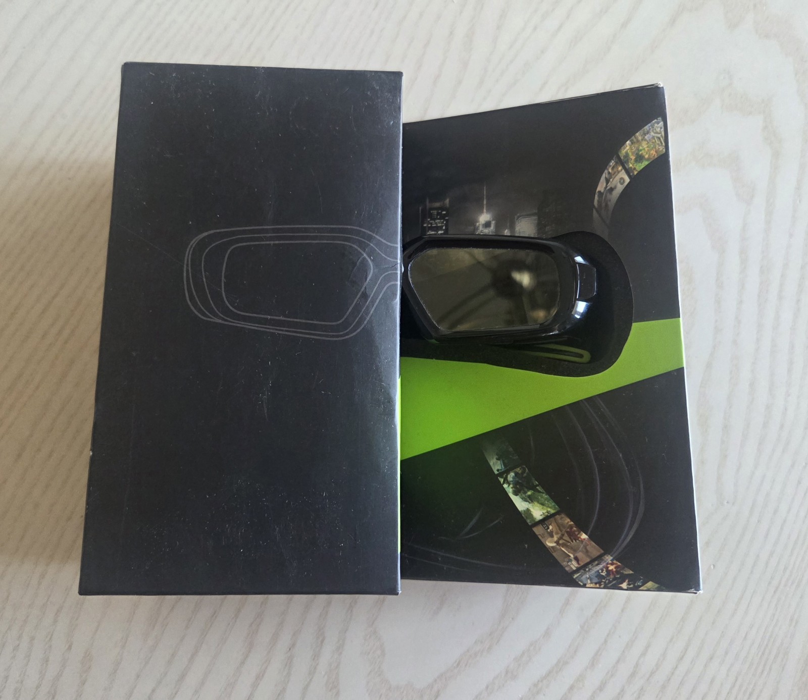 NVIDIA 3D Vision Wireless Glasses Model P854 Box