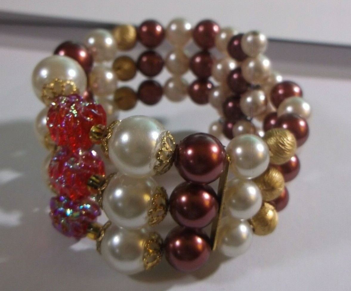 VINTAGE 3 STRING BEADED WIRED BRACELET