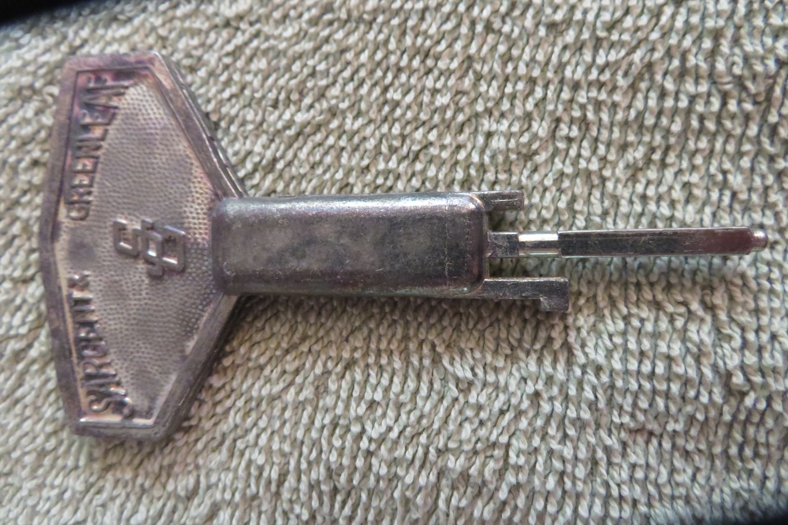 SARGENT & GREENLEAF U11 Safe-4 Wheel Combination Lock Change Key