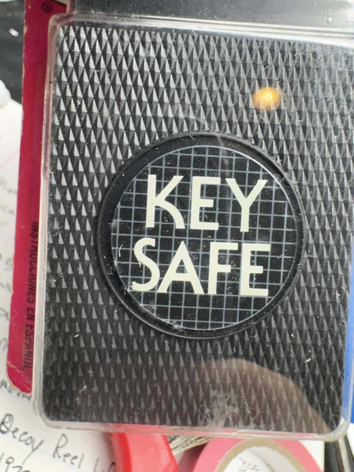 Cobbs Expandable Magnetic Key Case - New