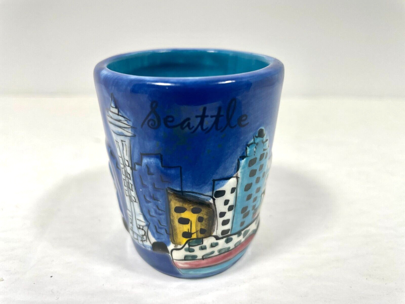 Seattle Souvenir Ceramic Shot Glass Blue Souvenir Collectible. FREE SHIPPING