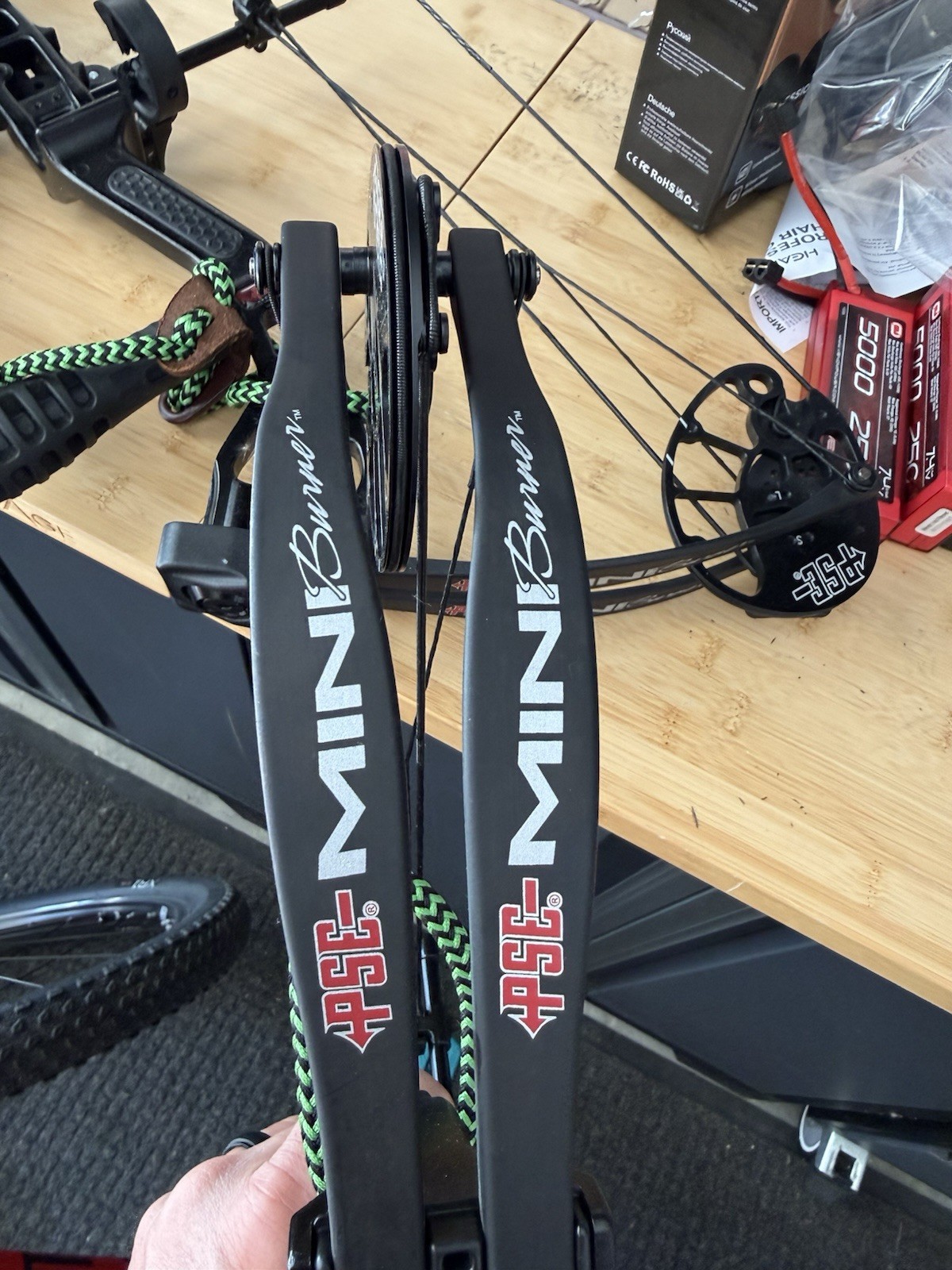 PSE Archery RH 70lb Mini BurnerCompound Bow (each)