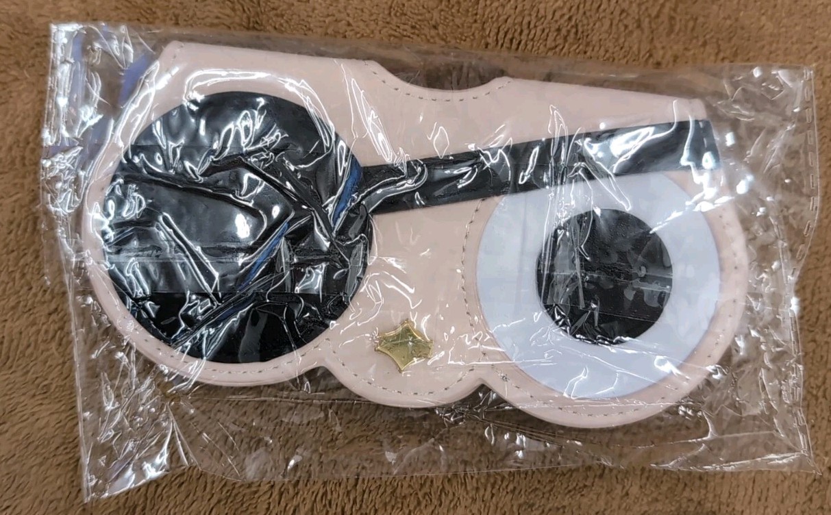 Portable Eye Glasses protective case Eyepatch design- Geometric Button Style