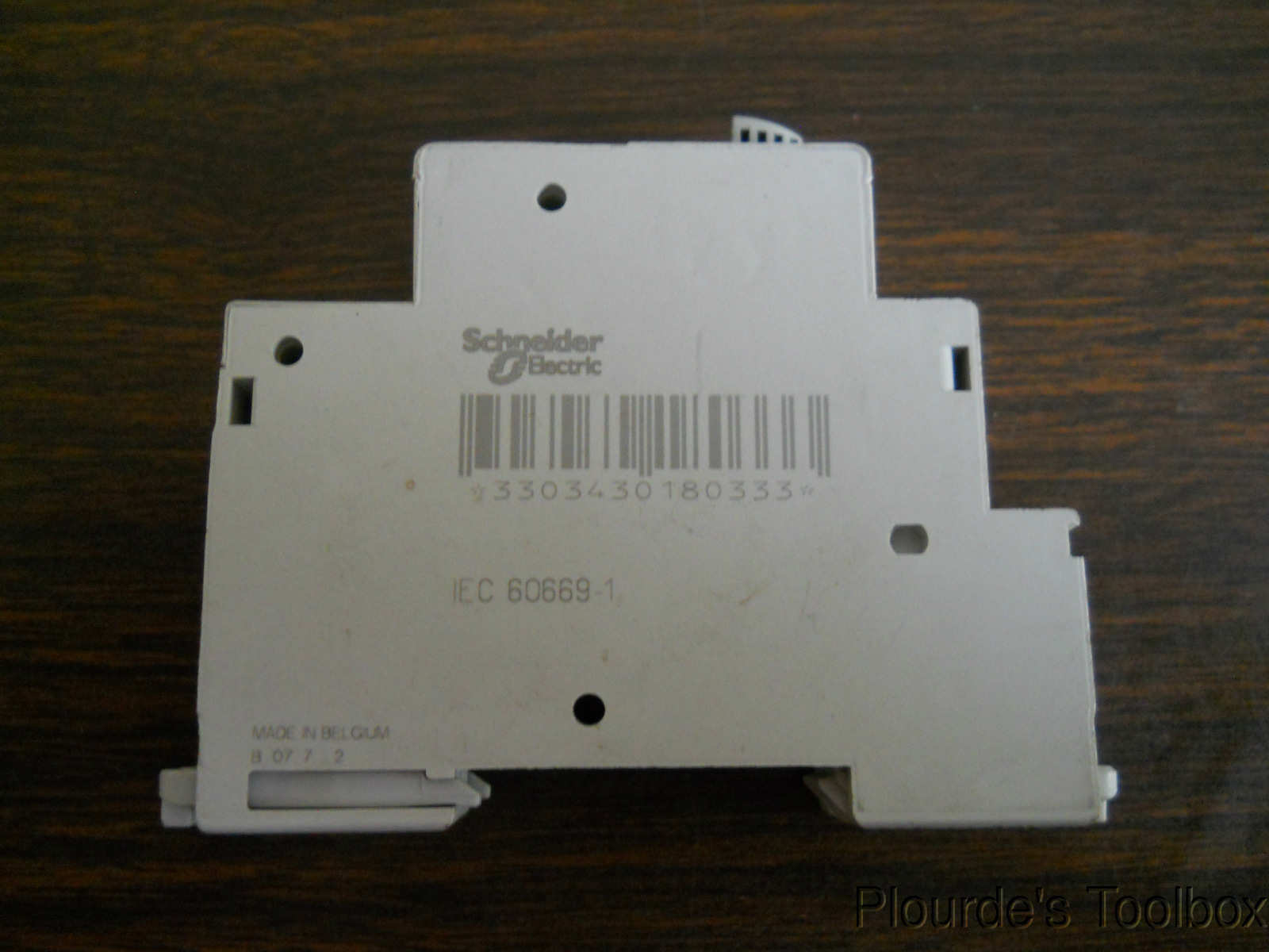 Schneider Merlin Gerin Multi-9 Single BP Pushbutton Switch, 20A 250V, #18033