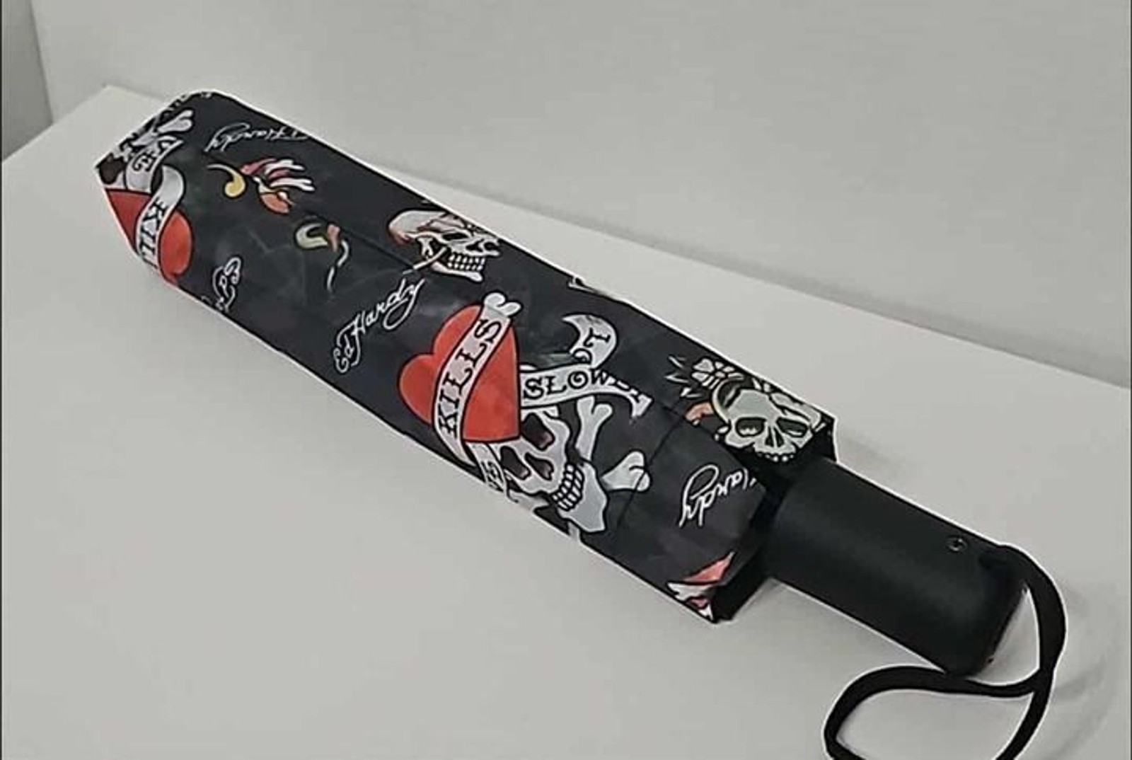 ED HARDY COMPACT UMBRELLA