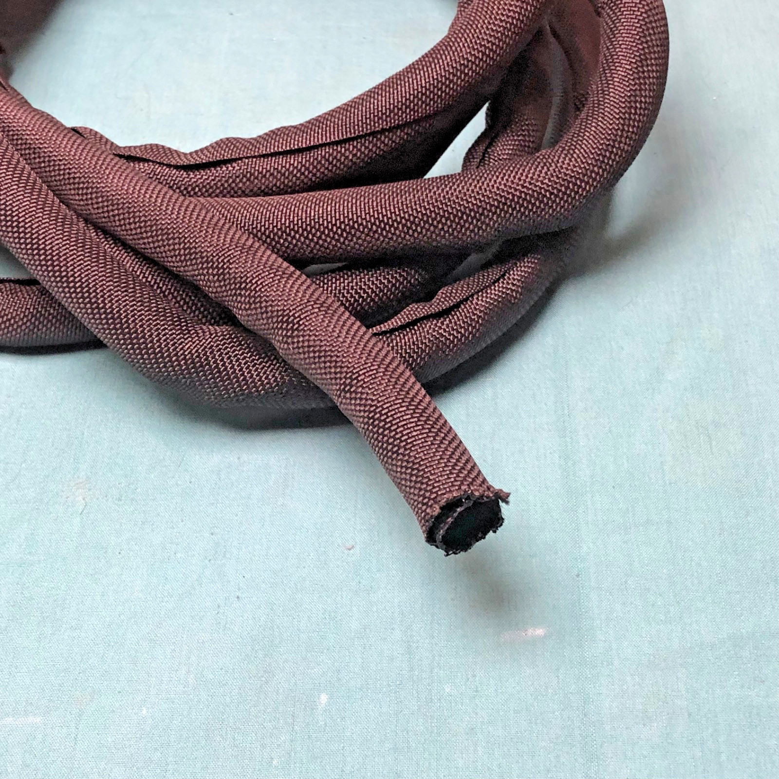 10ft 1/2" PET Woven Self Closing Sleeve Cable Wrap made by JDD Tech