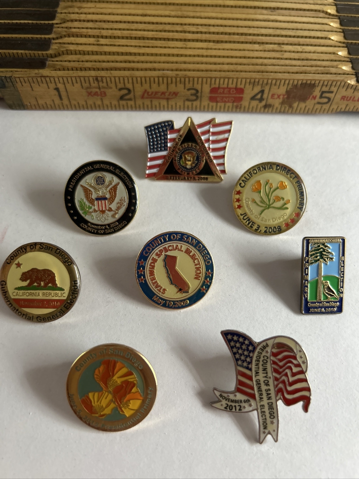 Lot Of 8 Voter-Official Badges Lapel Pins  2008 -20112 San Diego Cty, California