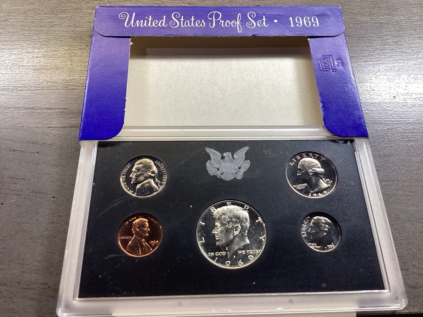 1969 S US Mint Proof Set all Original with Silver Kennedy 1 Set 110325 93u