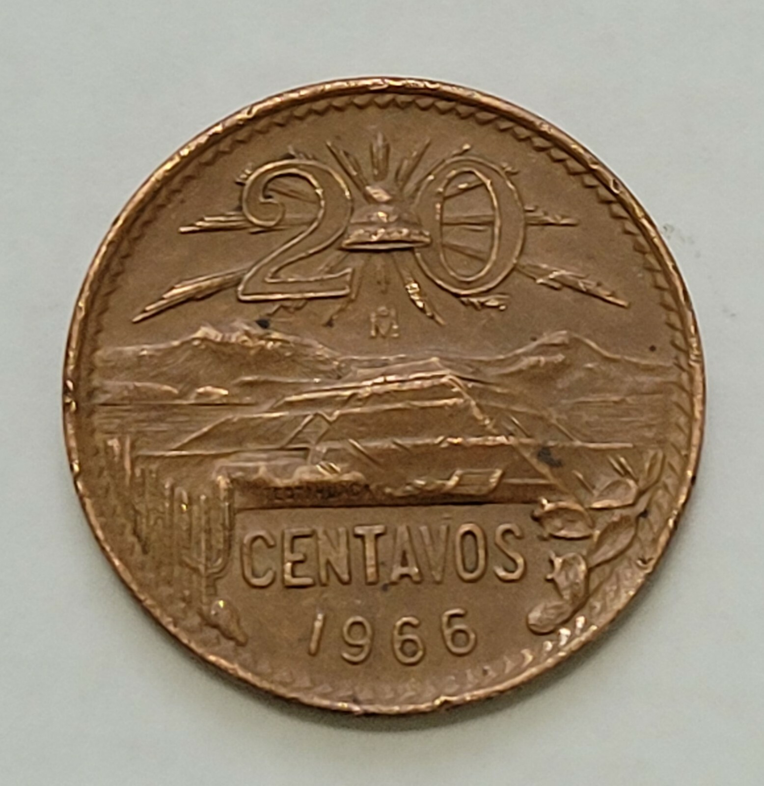 1966 Mexico Mexican 20 Centavos Sun Pyramid Coin BT-014