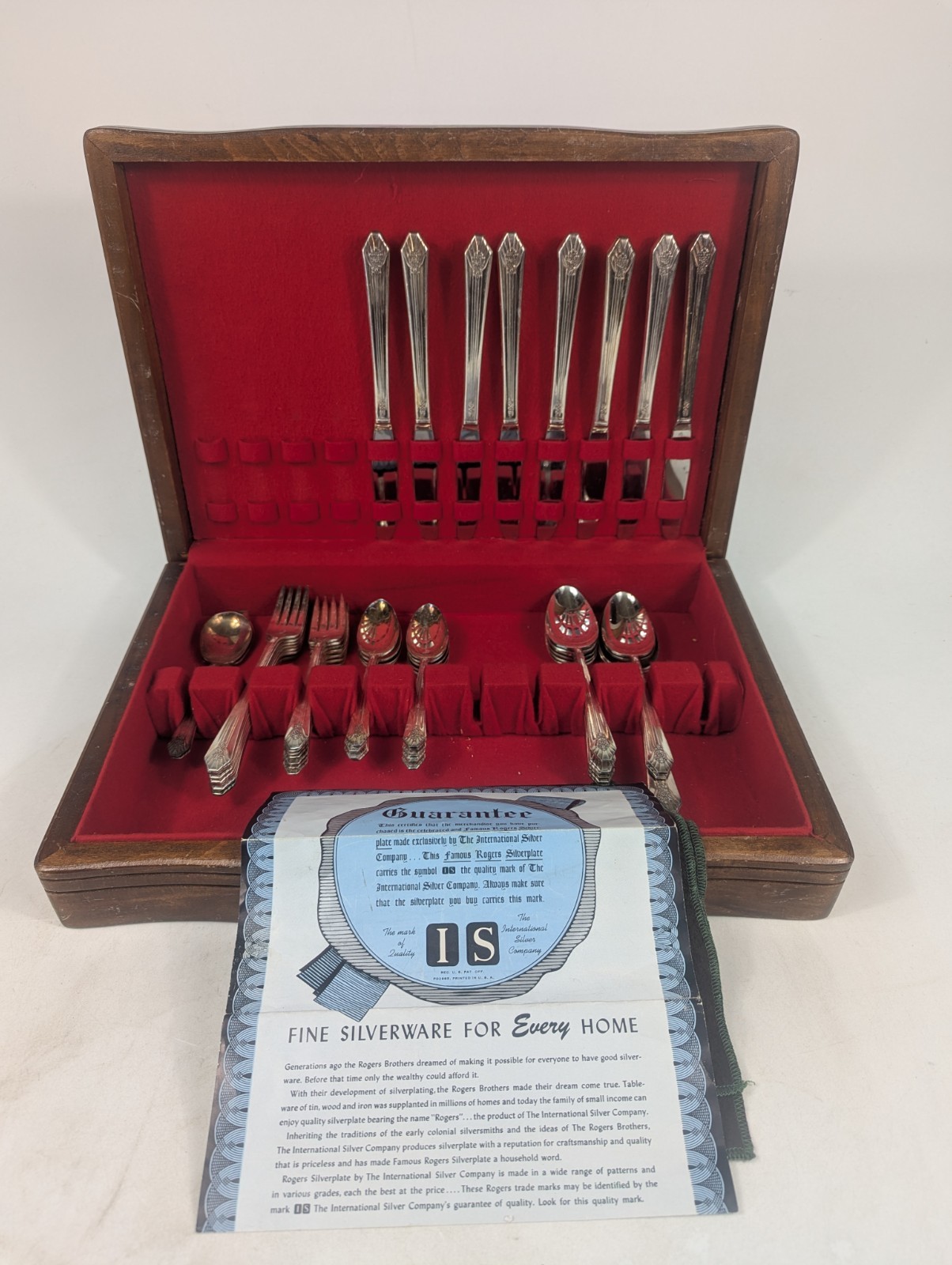 Rogers & Sons Lillianne Silverplate Flatware Silverware Set 43Pc Wood Case