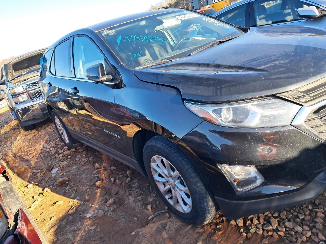 EQUINOX 2018 Glove Box 4894799