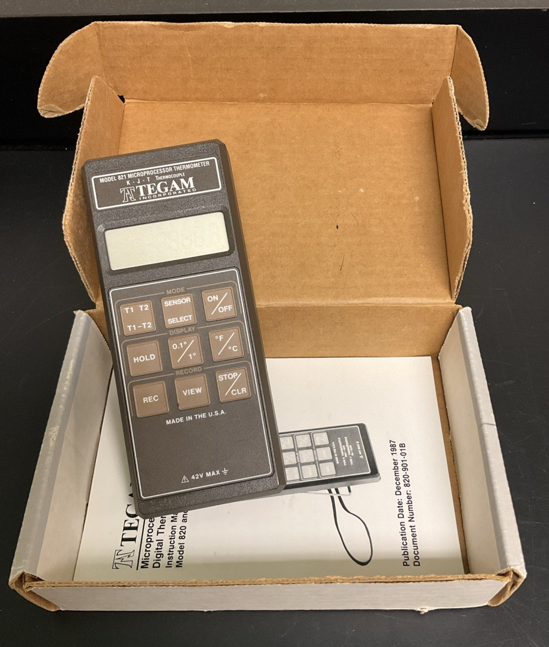 Tegam Incorporated Microprocessor Thermometer Model 821