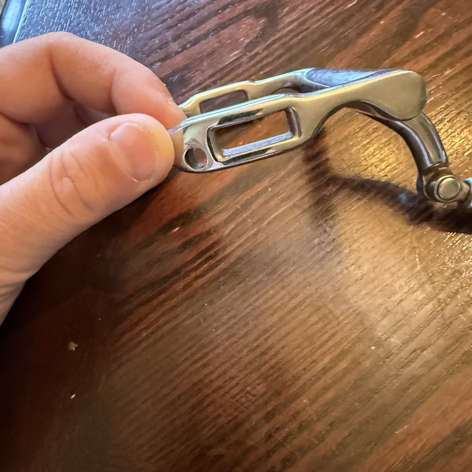 Myler English Dee Ring with Hooks Mullen Tripe Barrel 5-1/4"