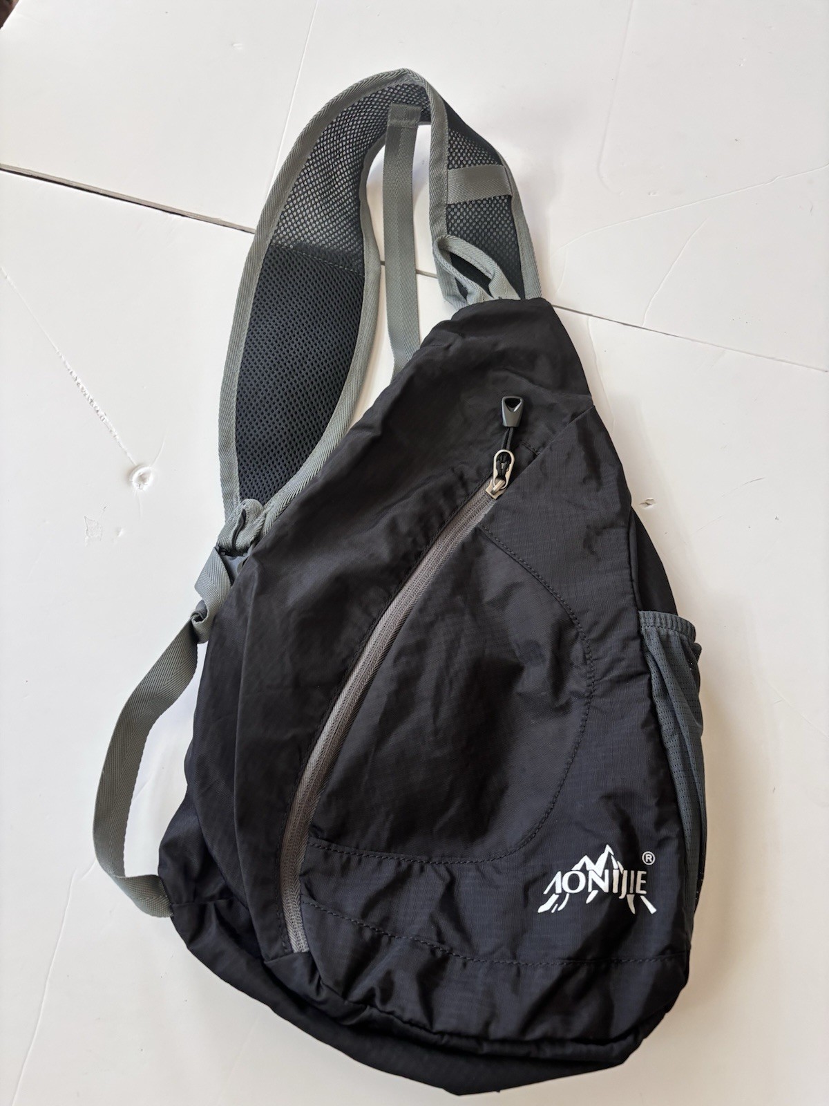 AONIJIE Outdoor Hiking Crossover Backpack Breathable Running Hydration Black